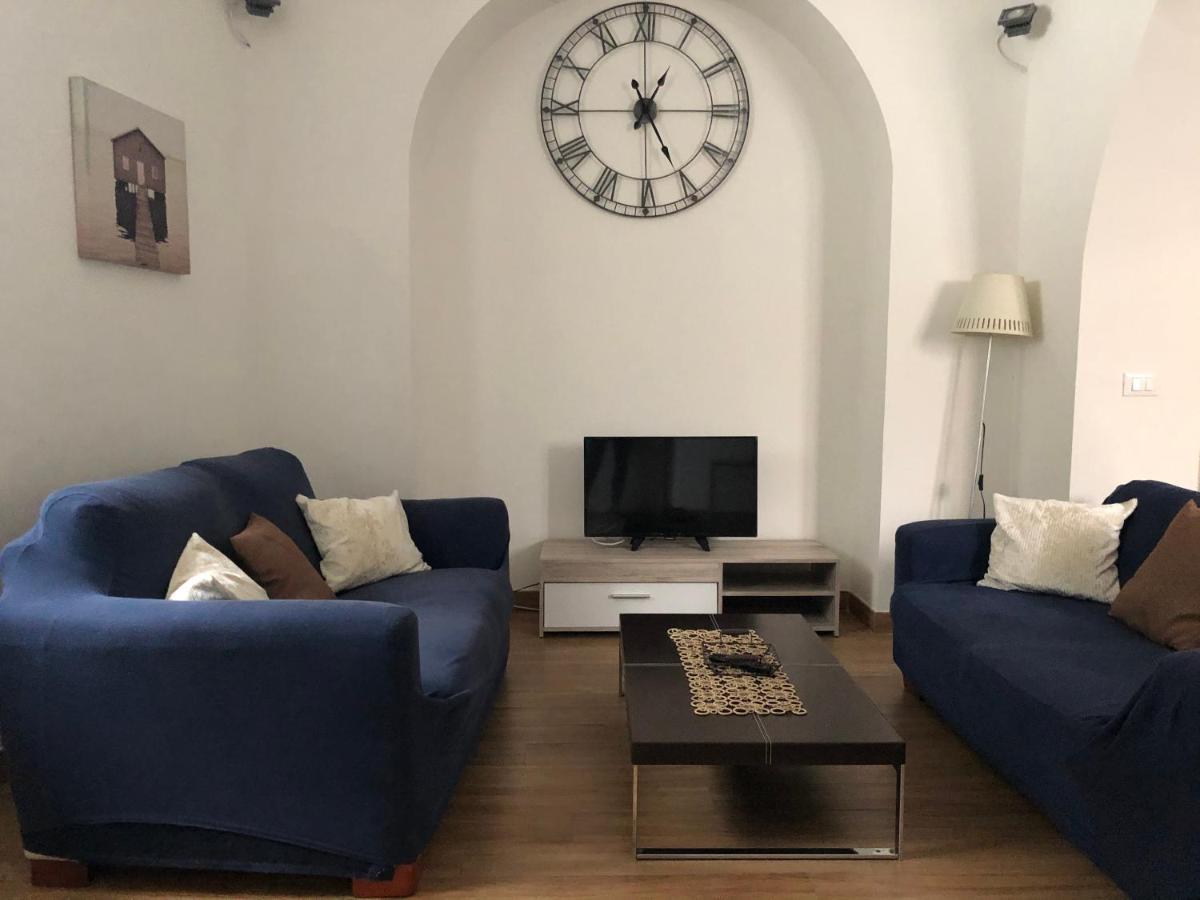 Elle'S House Savona Exterior foto