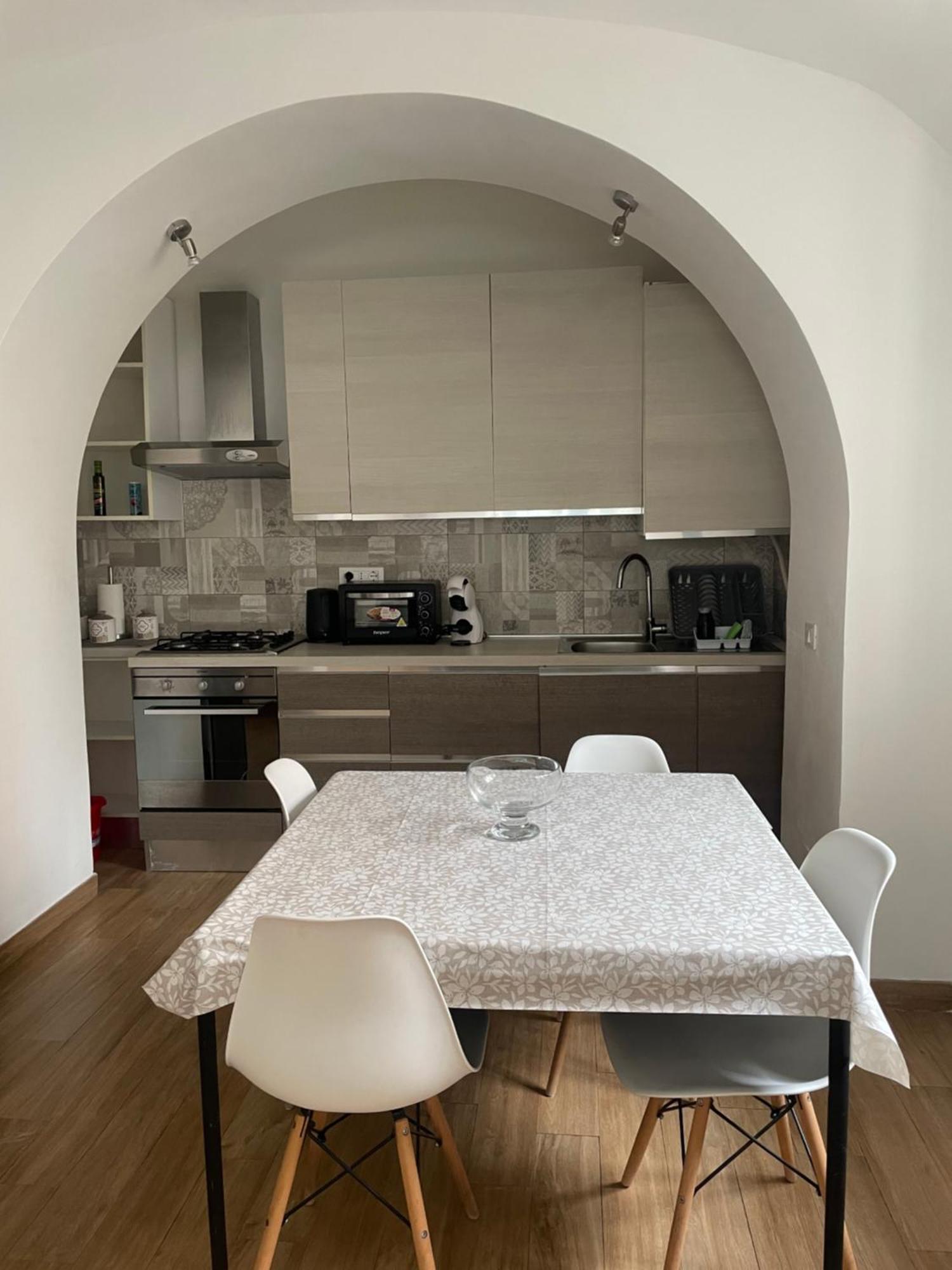 Elle'S House Savona Exterior foto